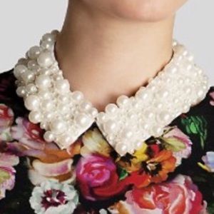 Gorgeous Pearl Collar